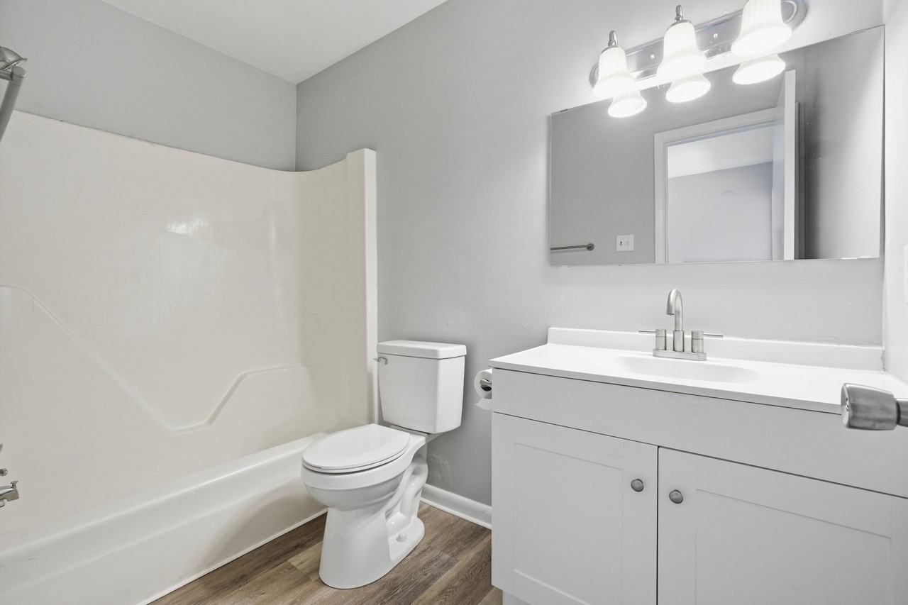 1554 Monteberry Pl - Photo 2 of 9