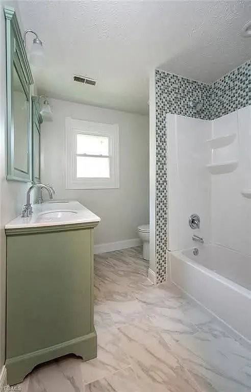 3204 Archwood Ave #UP - Photo 4 of 6