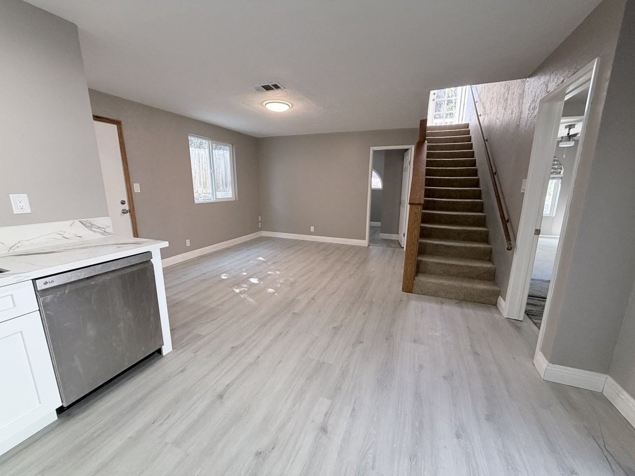 11413 Meknes Way - Photo 5 of 11