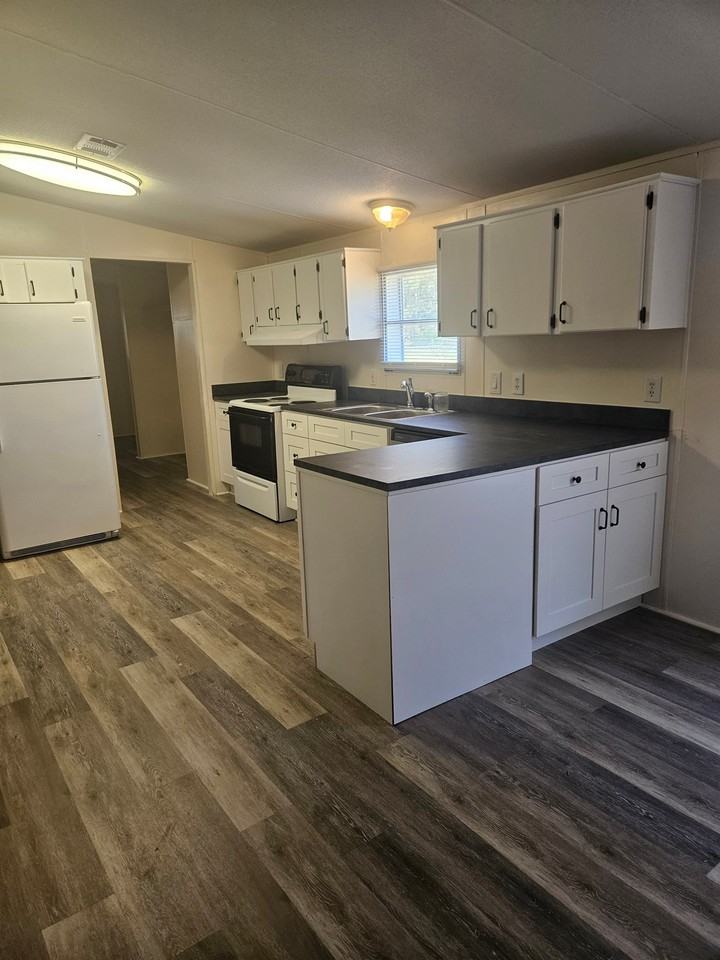 109 Eagle Dr - Photo 7 of 10