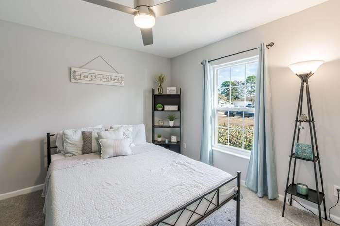 742 Nw Bayshore Blvdport Saint Lucie, Fl ##Fl - Photo 3 of 10