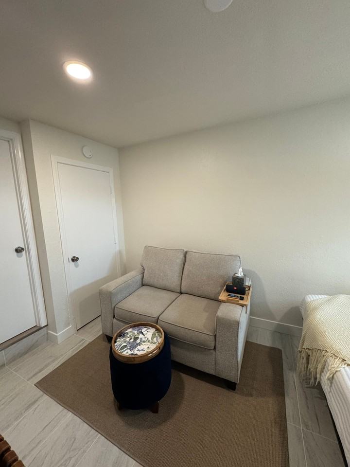 4230 Montiel Truck Trl #B - Photo 4 of 5
