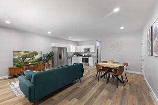 2106 N Talbott St - Photo 1 of 1