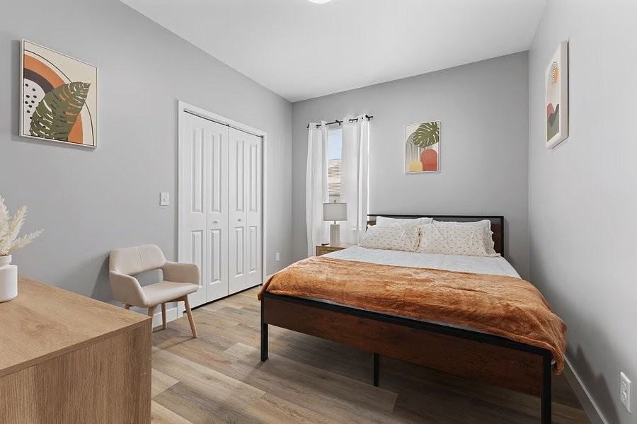 2106 N Talbott St - Photo 6 of 15