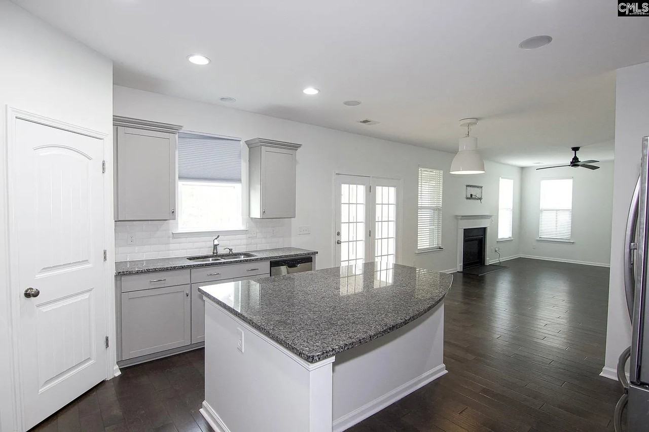 1213 Portrait Hill Dr - Photo 6 of 20