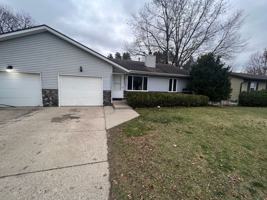 featured image of 6770 Pleasantview St Ne
