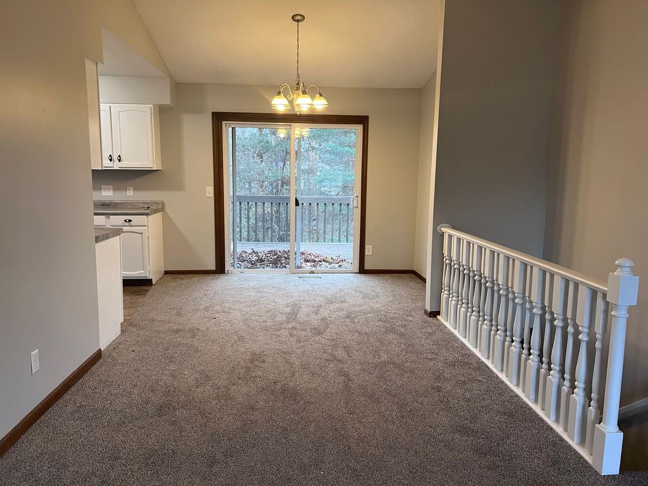 6770 Pleasantview St Ne - Photo 5 of 36