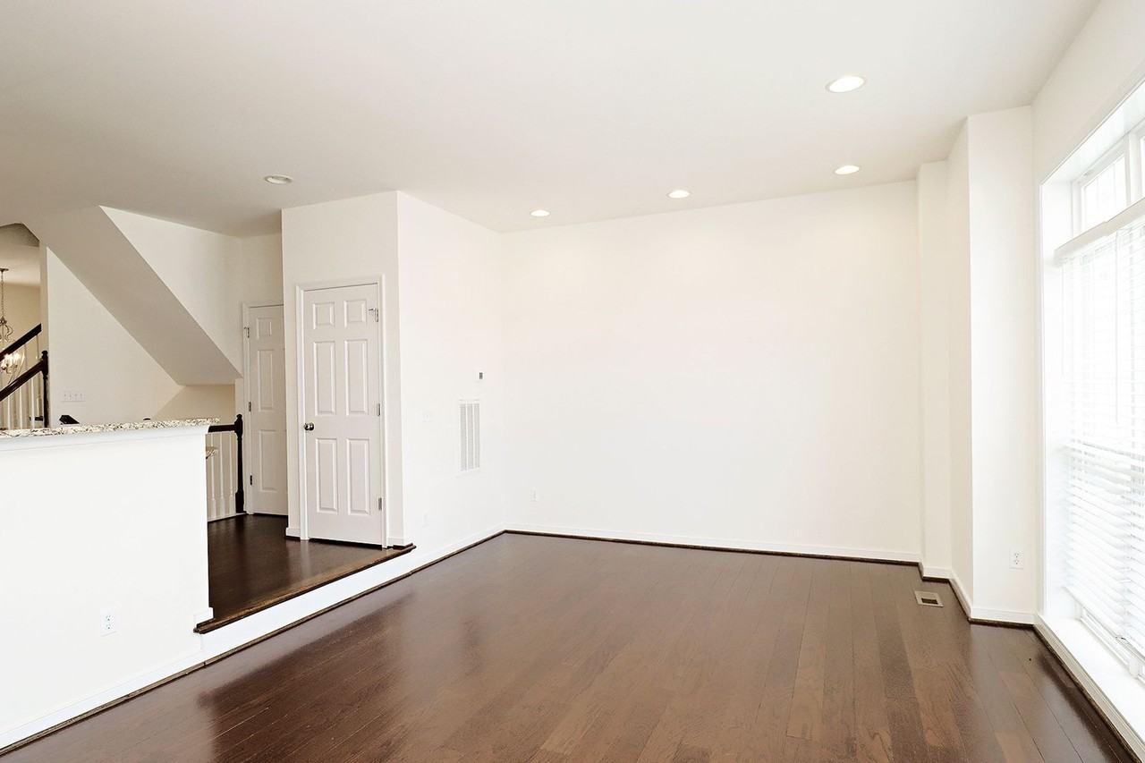 2097 Avinity Loop - Photo 4 of 22