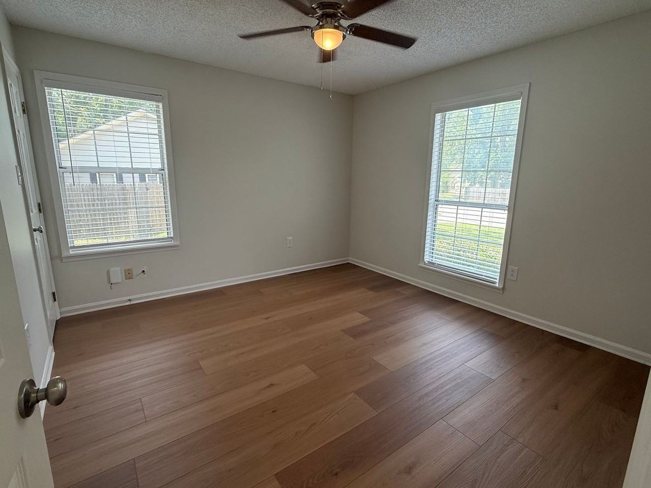2859 Fawnwood Cir - Photo 5 of 17