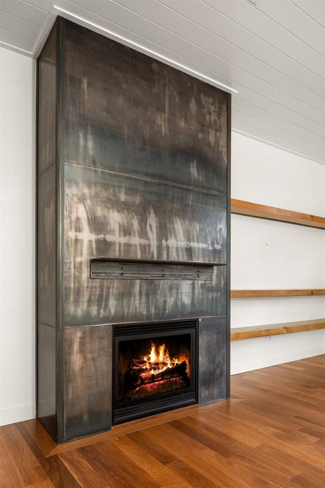 3328 E 55th Ave - Photo 4 of 47