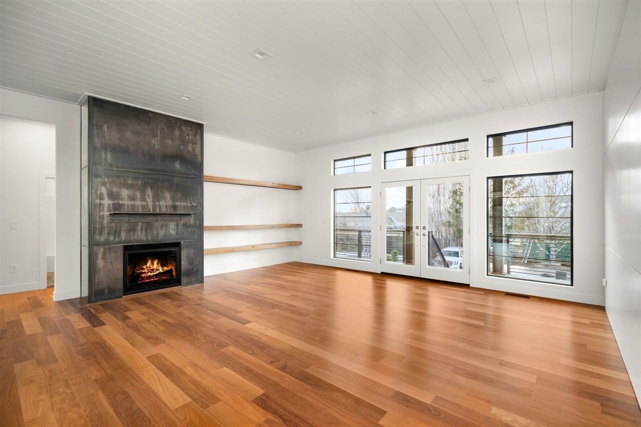 3328 E 55th Ave - Photo 5 of 47