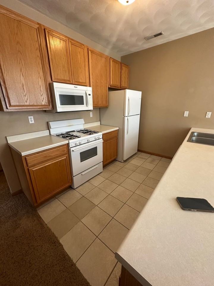 10340 Metalmark Ln - Photo 6 of 14