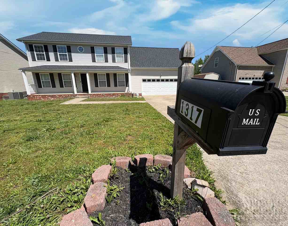 1317 Sunfield Dr - Photo 2 of 30