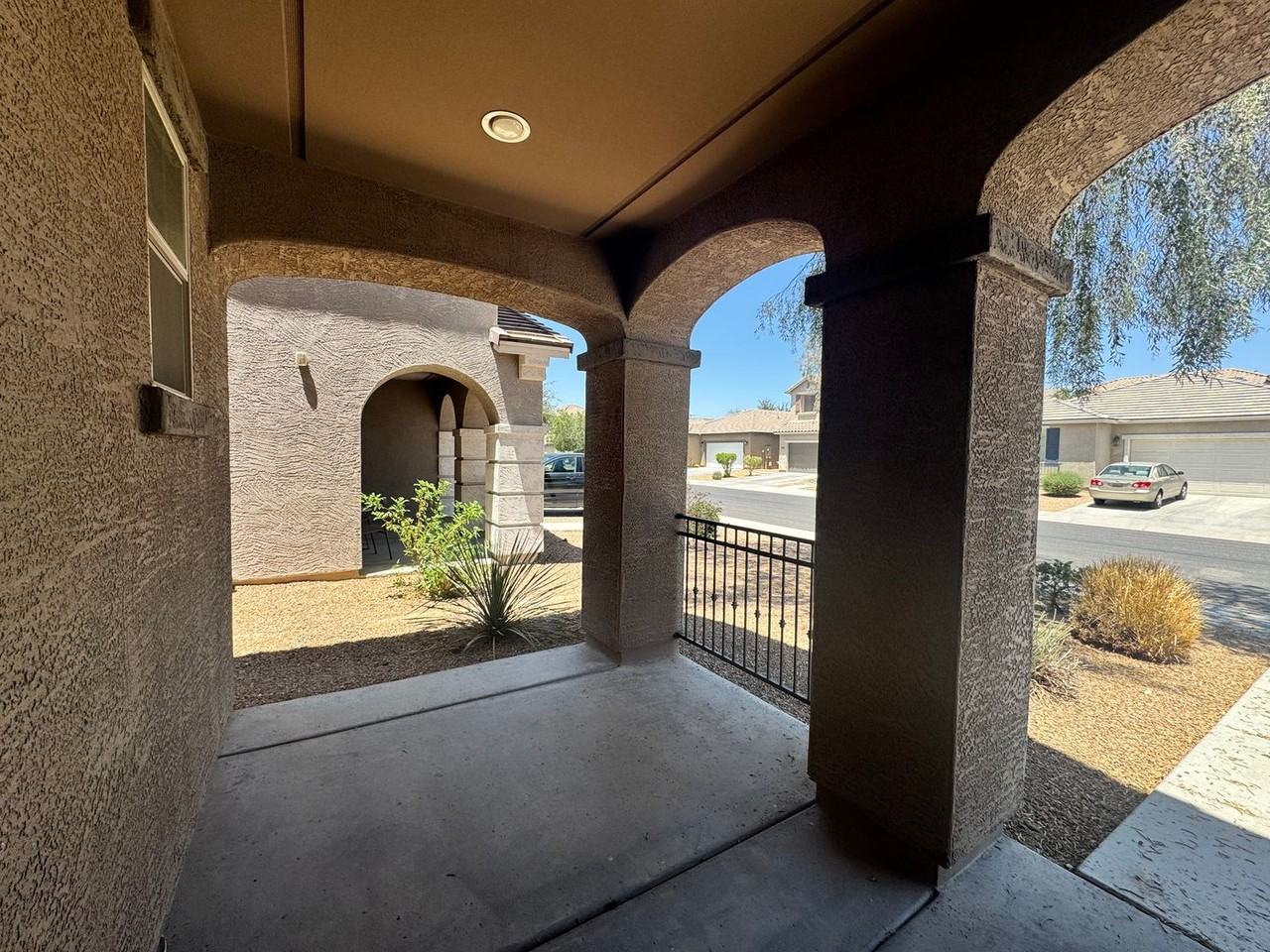 12055 W Tether Trl - Photo 4 of 46