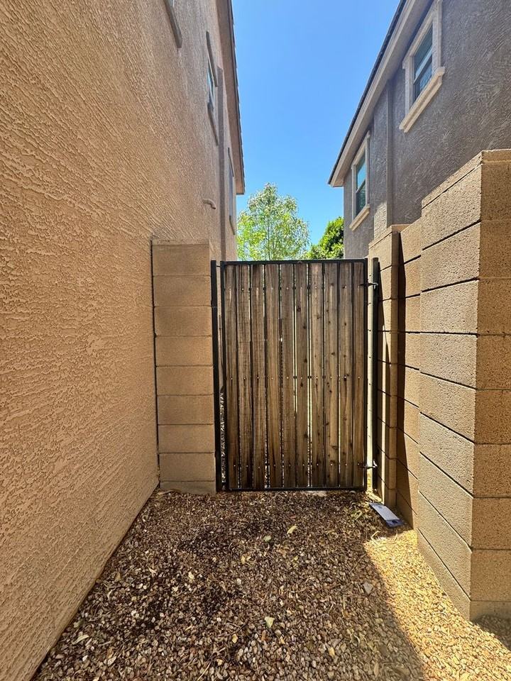 12055 W Tether Trl - Photo 5 of 46