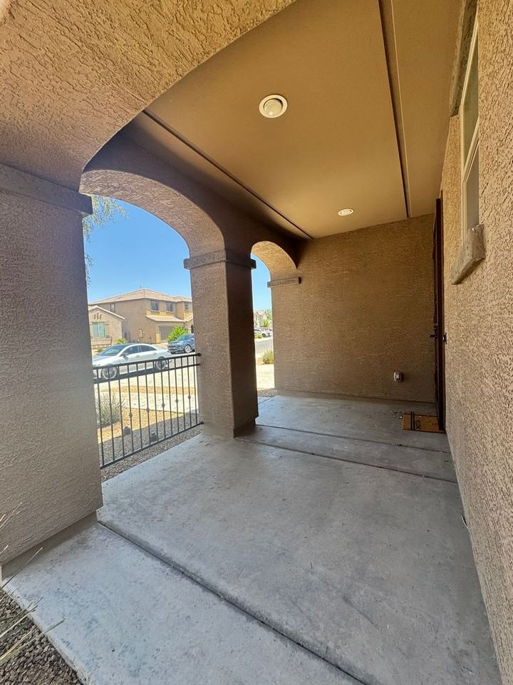 12055 W Tether Trl - Photo 6 of 46
