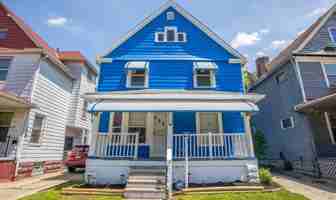 featured image of 1215 E 113th St