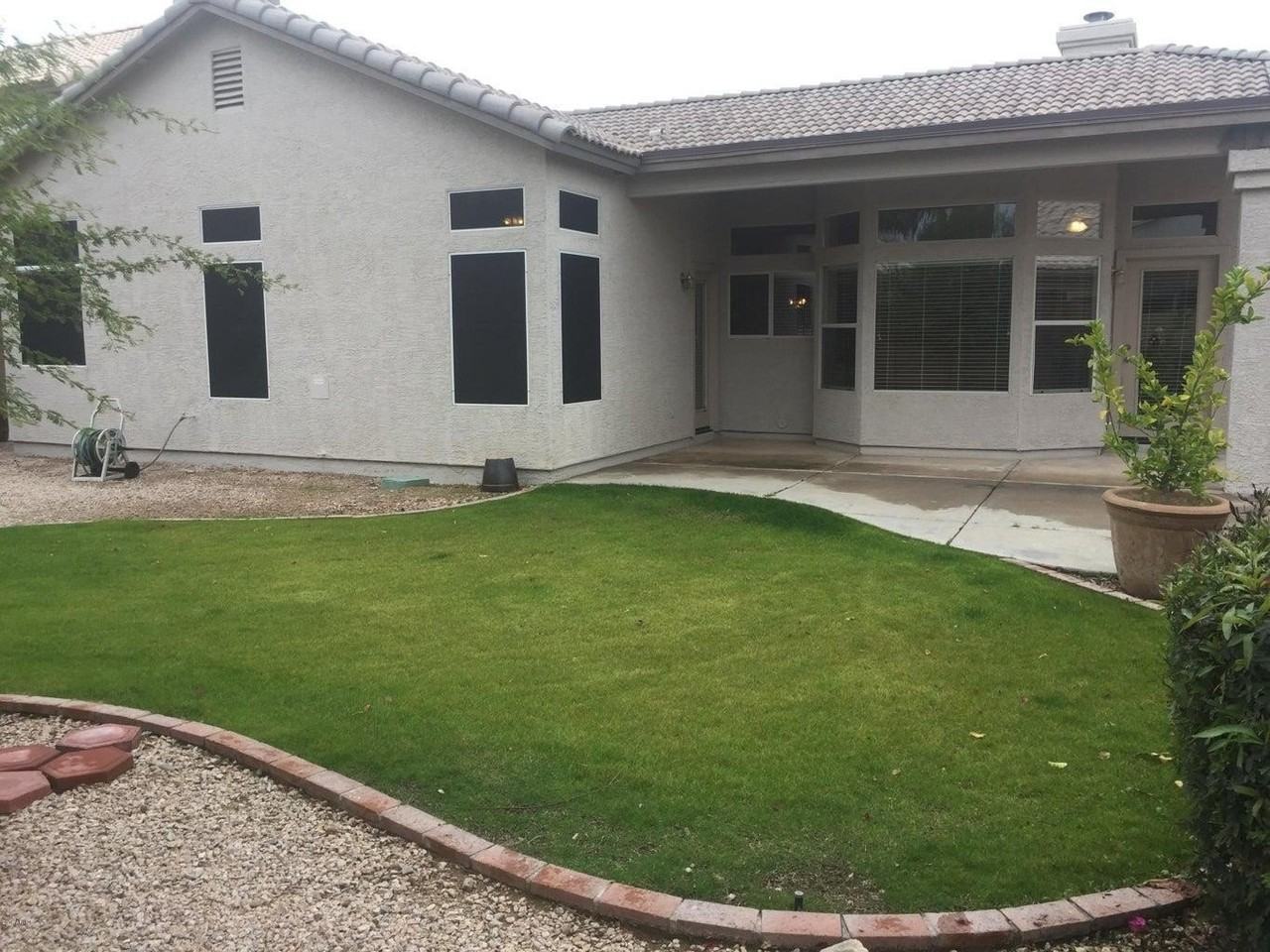 9286 E Pine Valley Rd - Photo 2 of 11