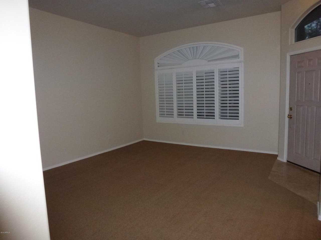9286 E Pine Valley Rd - Photo 4 of 11