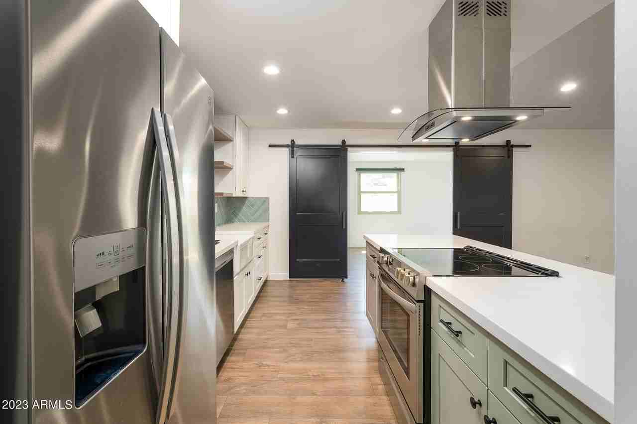 3731 E Janice Way - Photo 5 of 25