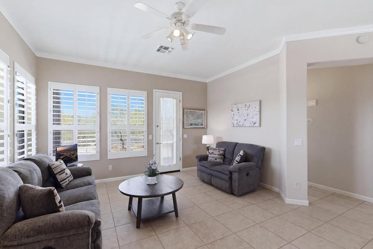 15806 N 107th Pl - Photo 4 of 31