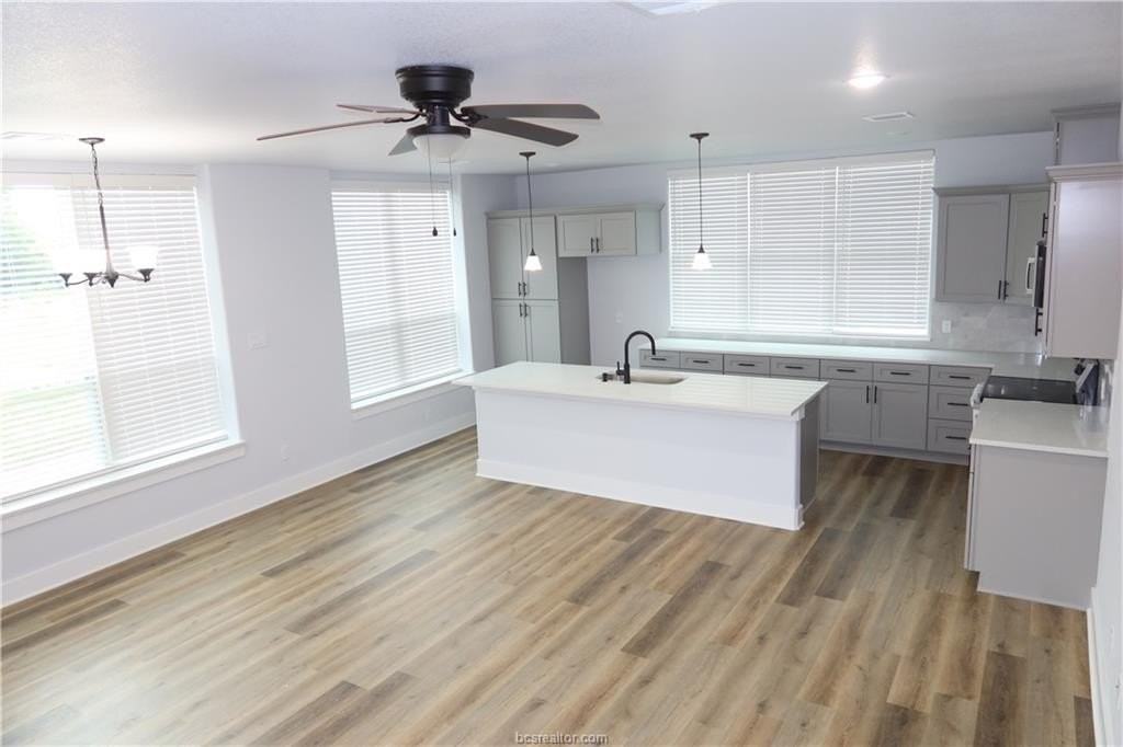 2156 Big River St - Photo 2 of 31