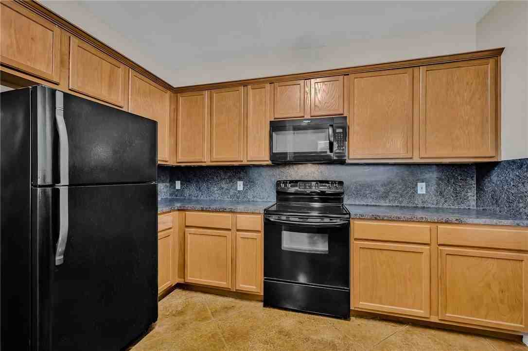 6642 Rhine Dr #B - Photo 6 of 18