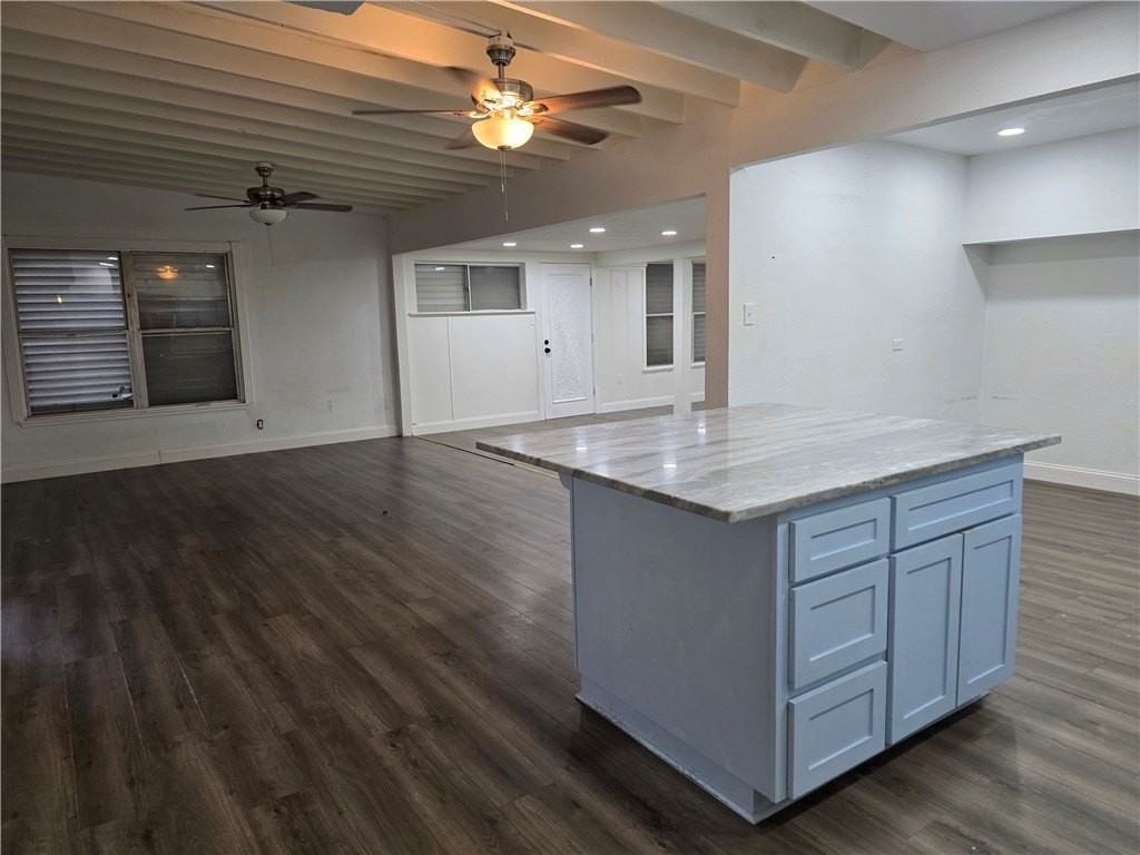3802 Marion St - Photo 4 of 18