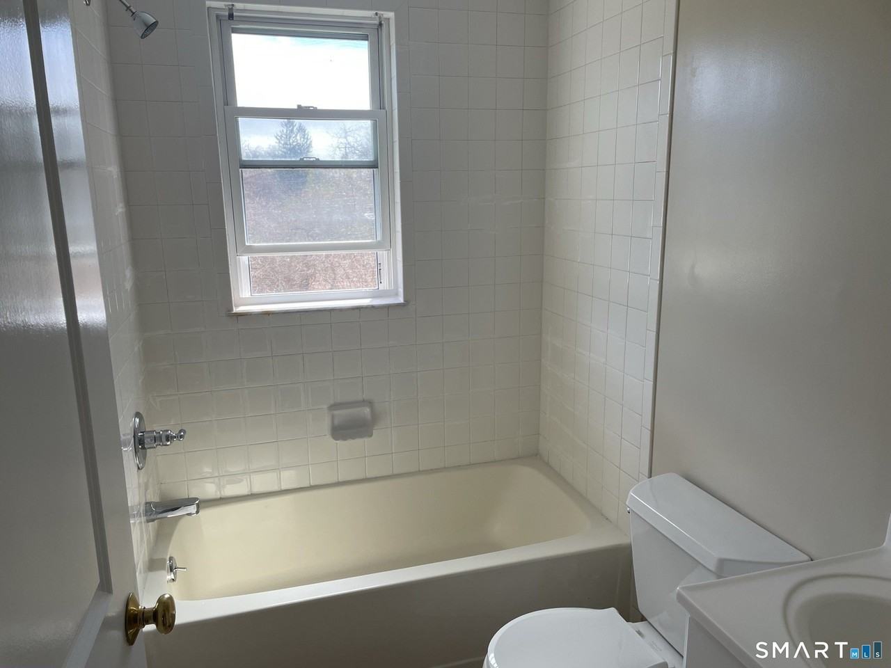 73 Gould Ln #2 - Photo 5 of 15