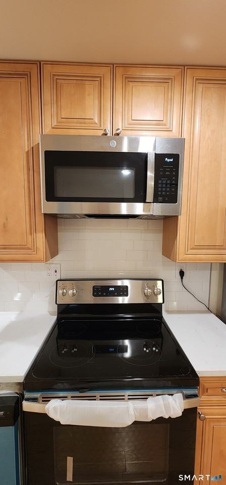 720 Main St #1stFL - Photo 2 of 22