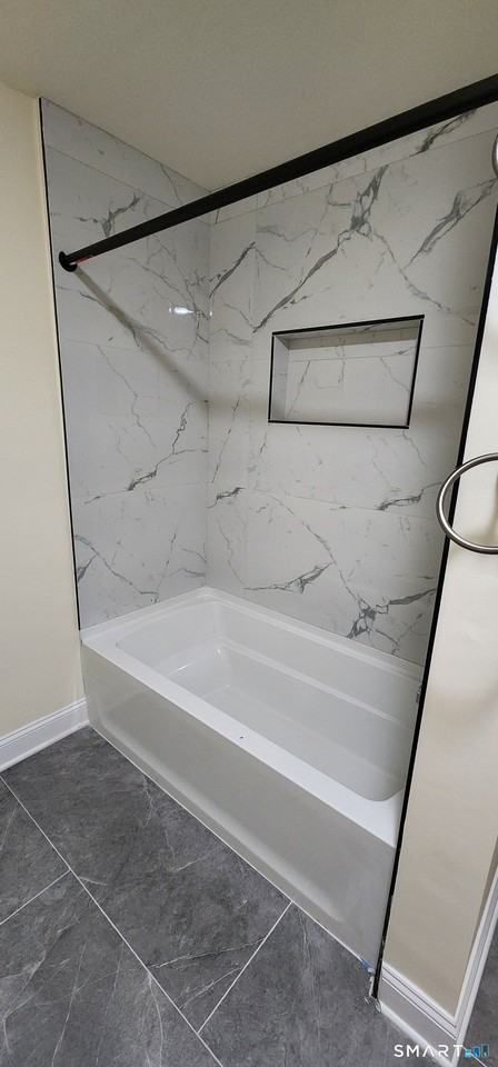 720 Main St #1stFL - Photo 3 of 22
