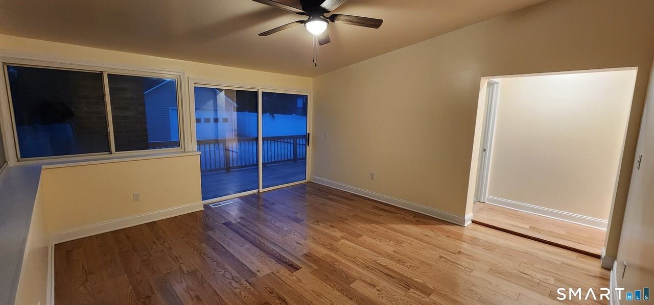 720 Main St #1stFL - Photo 7 of 22