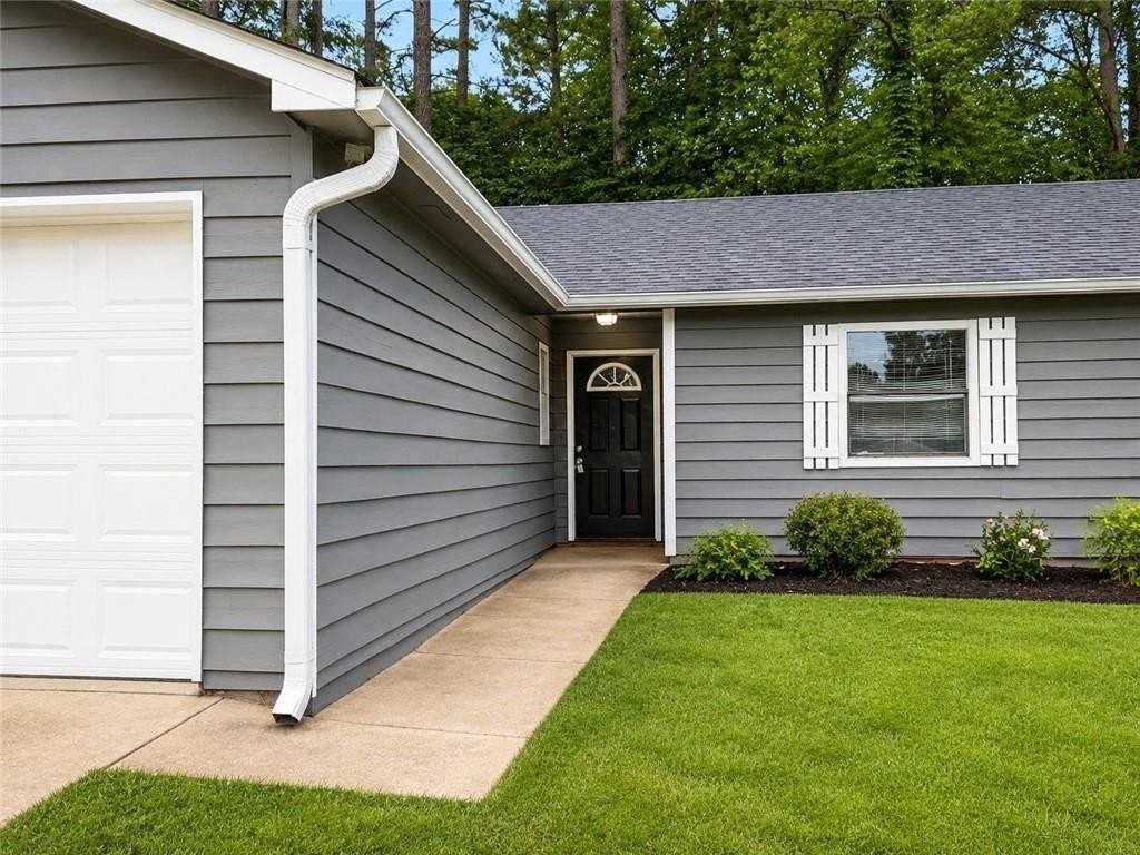 290 W Junction Ct Nw - Photo 2 of 13