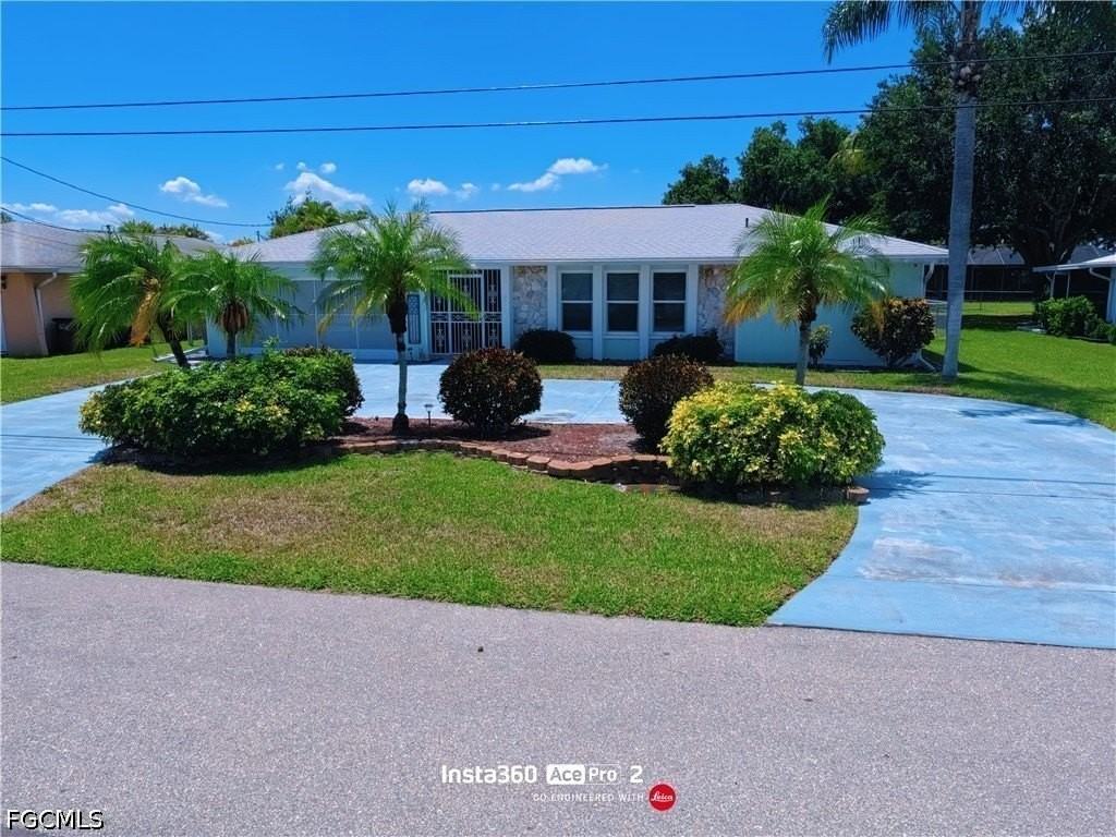 712 Se 32nd Ter - Photo 2 of 45