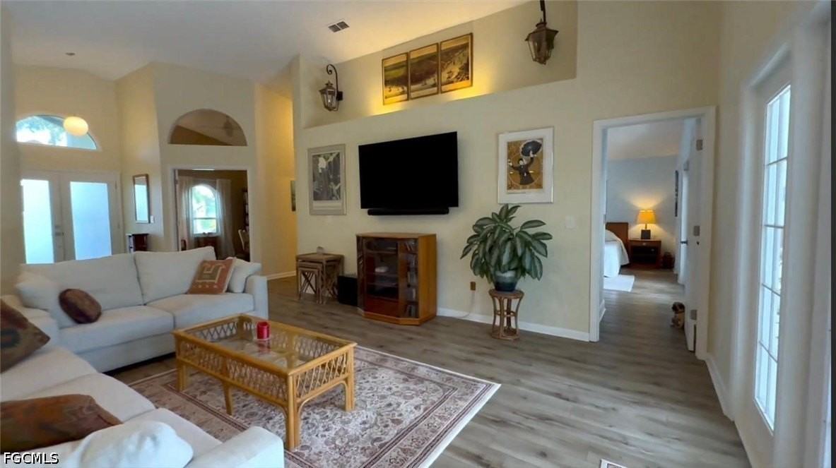 720 White Sand Dr Ne - Photo 2 of 10