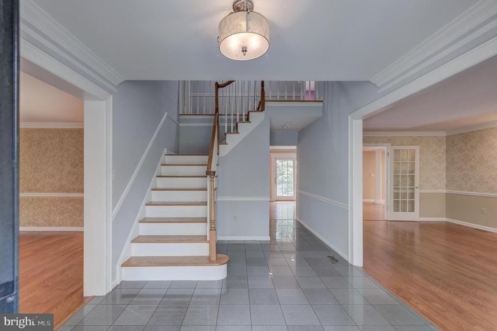42 Ellsworth Dr - Photo 5 of 50
