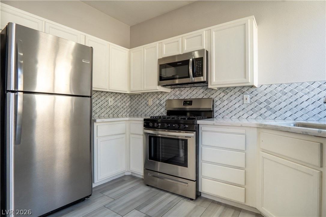 1066 Wild Fern Ct - Photo 4 of 14