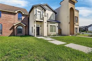featured image of 6836 N 5th St