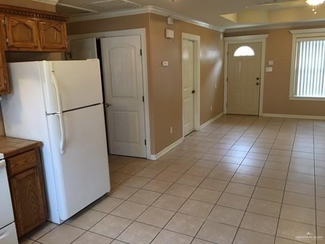 1300 E Quail St - Photo 6 of 11
