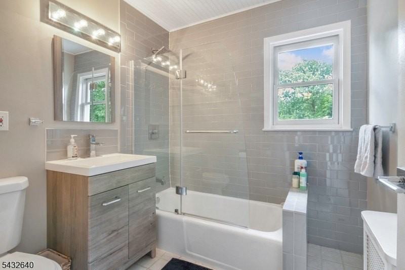 46 Hazelwood Rd - Photo 6 of 14