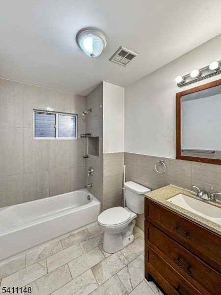 81 Summer Ave #2 - Photo 5 of 12