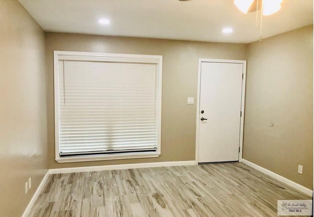 3901 Las Palmas Cir - Photo 2 of 10