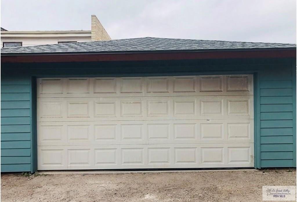 3901 Las Palmas Cir - Photo 4 of 10