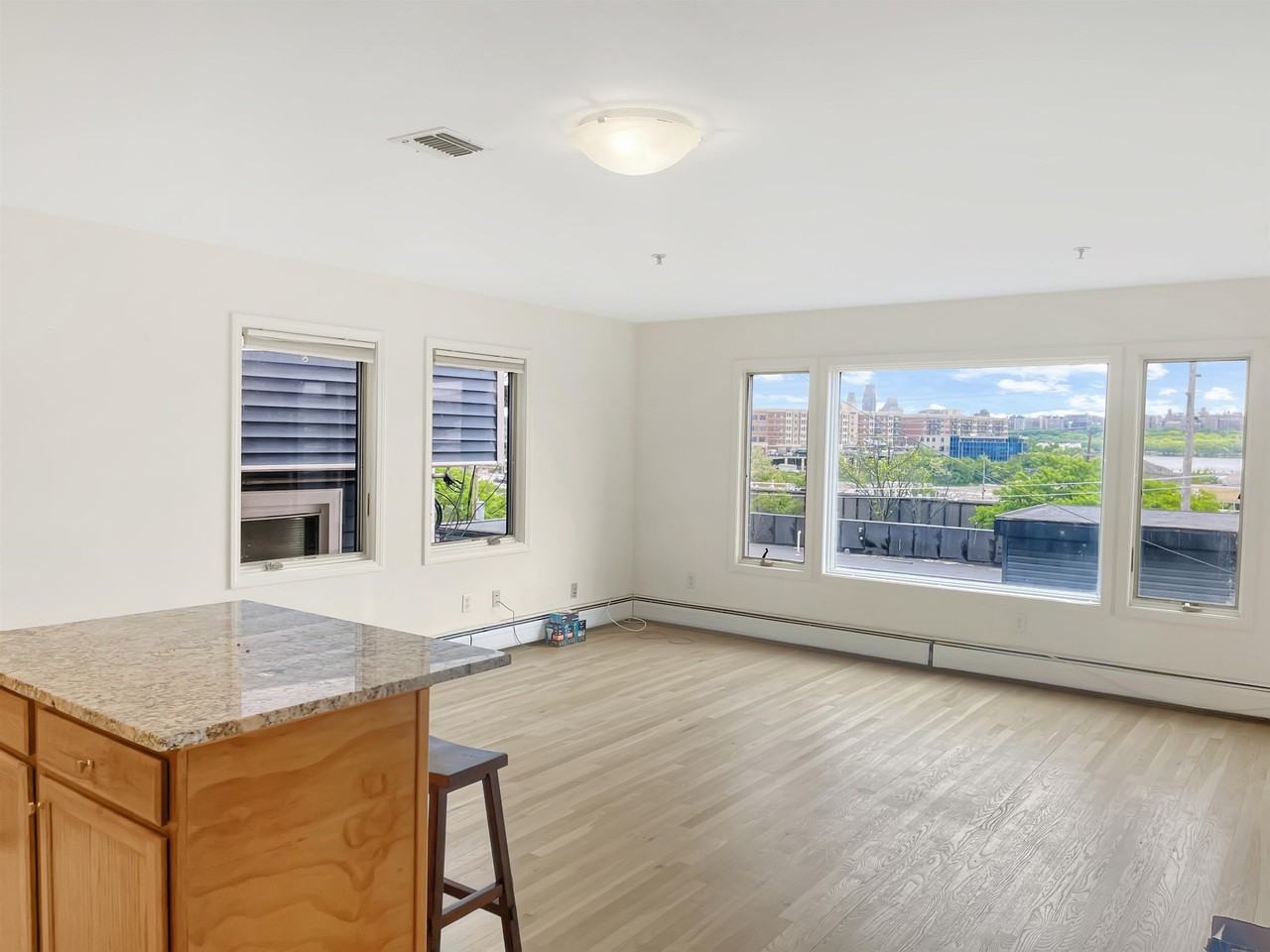 8913 Riverside Pl #3 - Photo 2 of 17