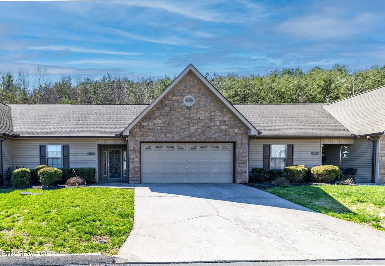 5104 Cates Bend Way - Photo 5 of 5