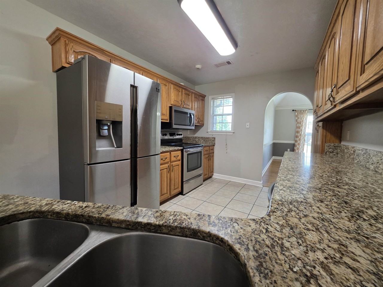 995 Williamsburg Dr - Photo 6 of 16