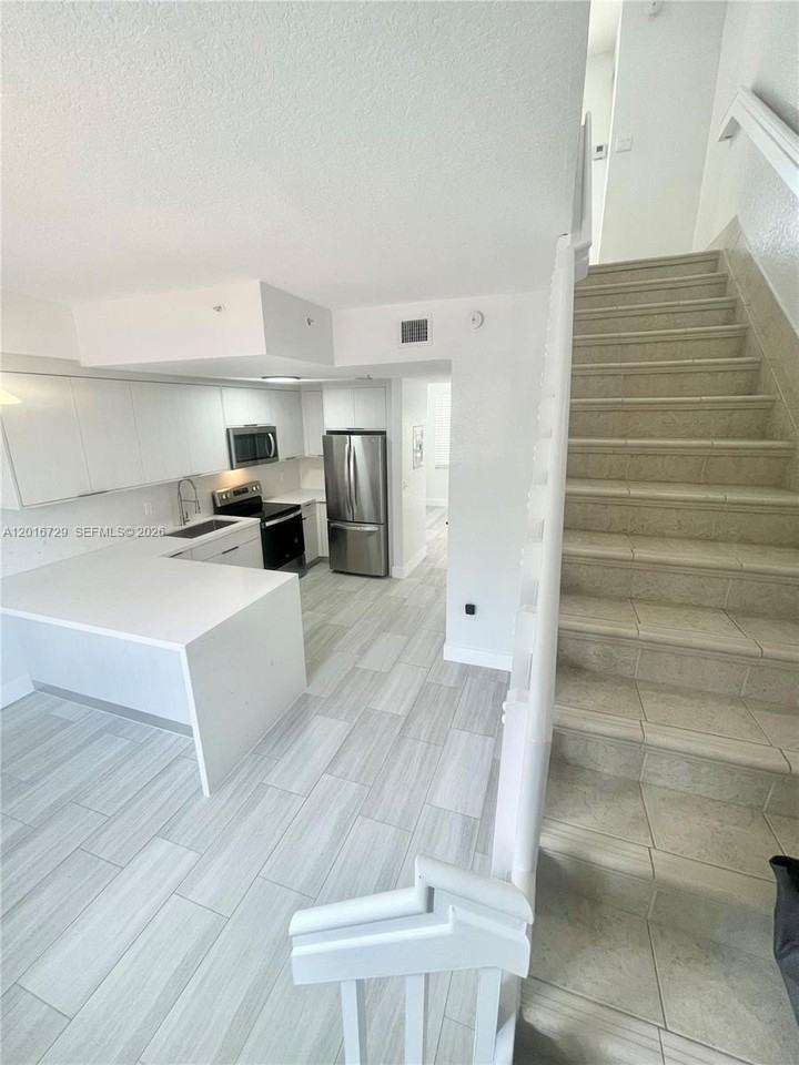 77 E 4th St #A212 - Photo 4 of 34