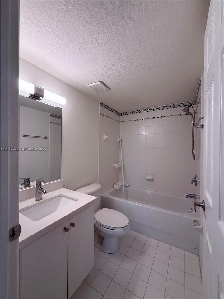 22731 Sw 88th Pl #205 - Photo 2 of 12