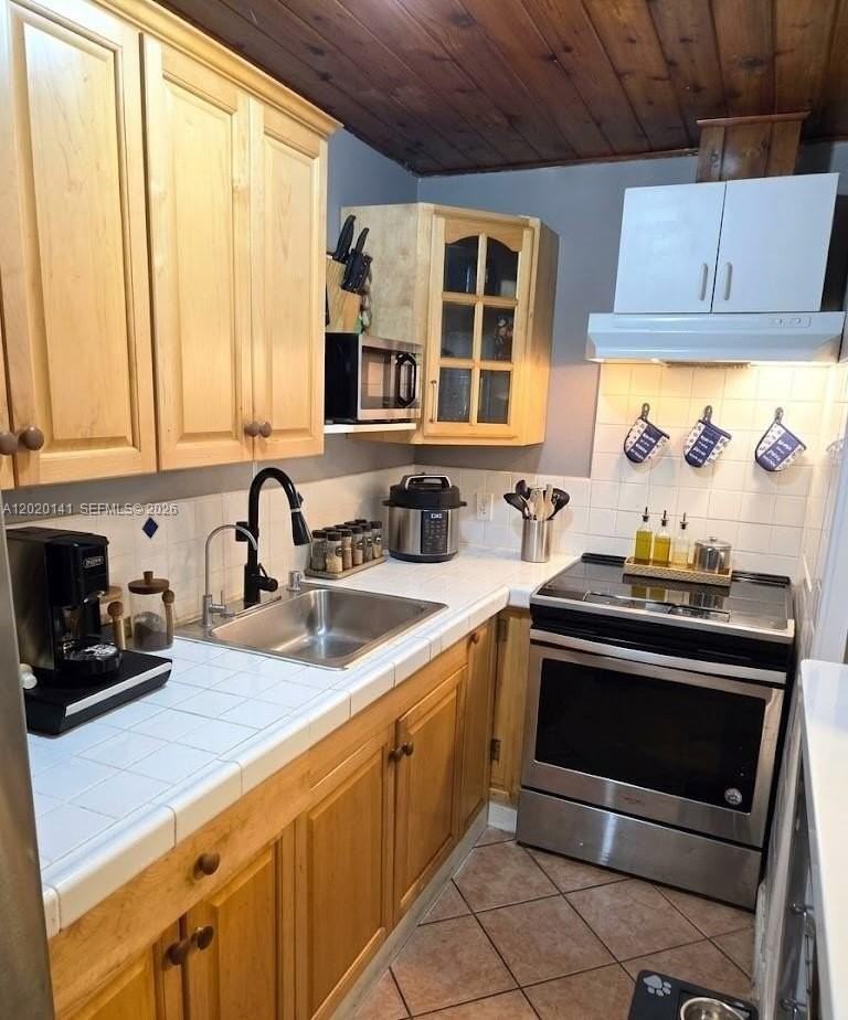 4763 Nw 3rd St #1 - Photo 2 of 5