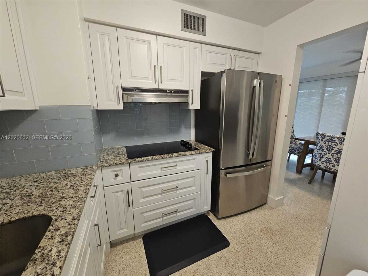 4512 Seagrape Dr #1 - Photo 7 of 30